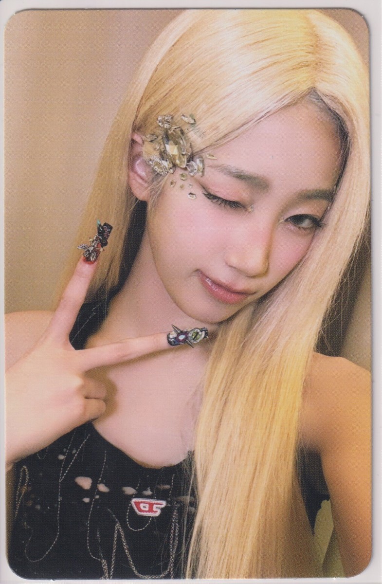 le sserafim Crazy サノク 事前収録 カズハ　トレカ LE SSERAFIM Kazuha Official Photocard | Crazy Album Weverse Ver B1
