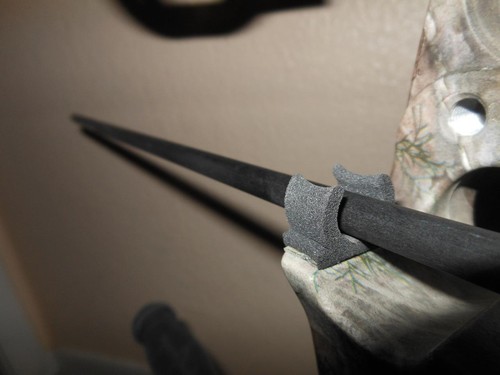 NEW QUIET CAPTURE DROP AWAY ARROW REST HOLDER GUIDE FOR ALL REST VAPOR TRAIL QAD - Picture 6 of 7