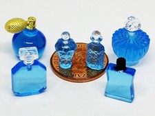 Dolls House Selection Of 6 Blue Perfume Bottles 1:12 Scale Bedroom Scent tumdee