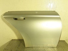 MERCEDES-BENZ CLS C219 Tür hinten rechts 3.0 Diesel 165kw 2006 31406495 MERCEDES-BENZ CLS C219 Tür hinten rechts 3.0 Diesel 165kw 2006 31406495