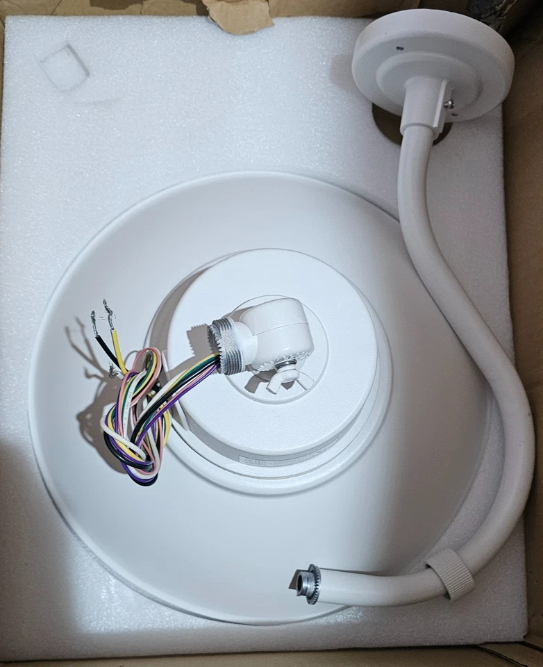 Светодиодное наружное настенное бра Nuvo Lighting 65/660 высота 15 дюймов 30 Вт/40 Вт/50 Вт, 3K/4K/5K - Изображение 4 из 4