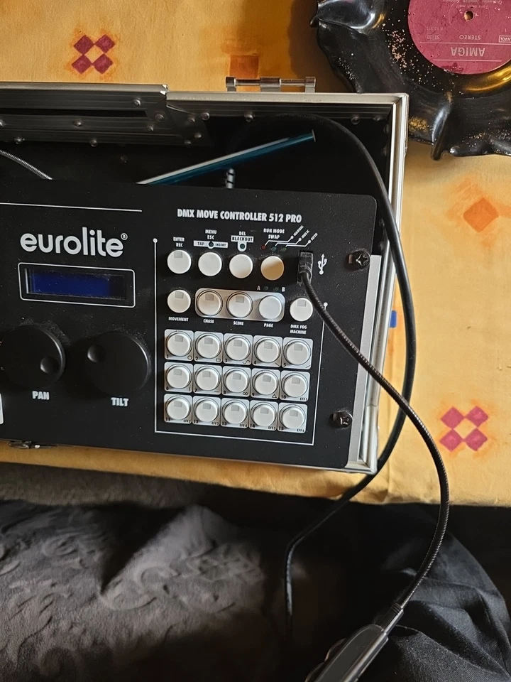 Eurolite DMX Move Control 512 Pro Controller mit Case - Bild 3 von 4