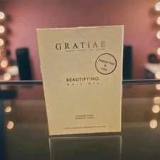 GRATiAE Organic Beauty By Nature Beautifying Nail Kit New Gift Spa Fast Shipping