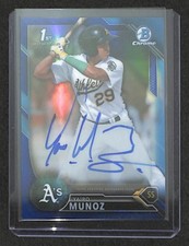 2016 Bowman Chrome Blue Refractor Autograph #CPA-YMU Yairo Munoz No 52 of 150