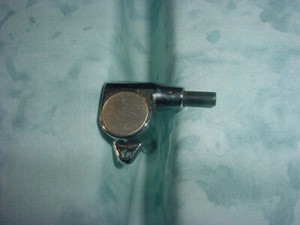VINTAGE GUITAR PARTS /TUNER PARTS / TUNING MACHINE KEY