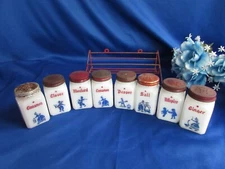 VTG HAZER ATLAS FRANK TEA SPICE CO MILK GLASS SPICE JAR SHAKERS SET W WIRE RACK