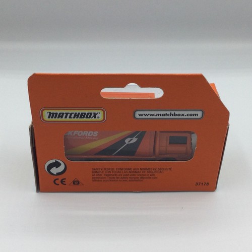 Matchbox Mattel Wheels #22 Volvo C.T Allied Pickfords Orange MIB - Picture 3 of 5