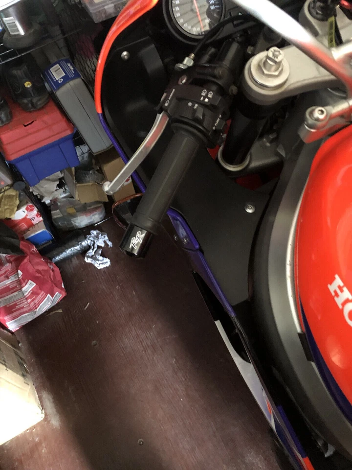 For Honda CBR600F4 (F4i) 1999-2006 CNC Handle Bar Ends Handle Grip Plugs Black - Image 4 of 4