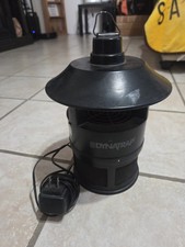 DynaTrap DT160 Outdoor Insect Trap - Black