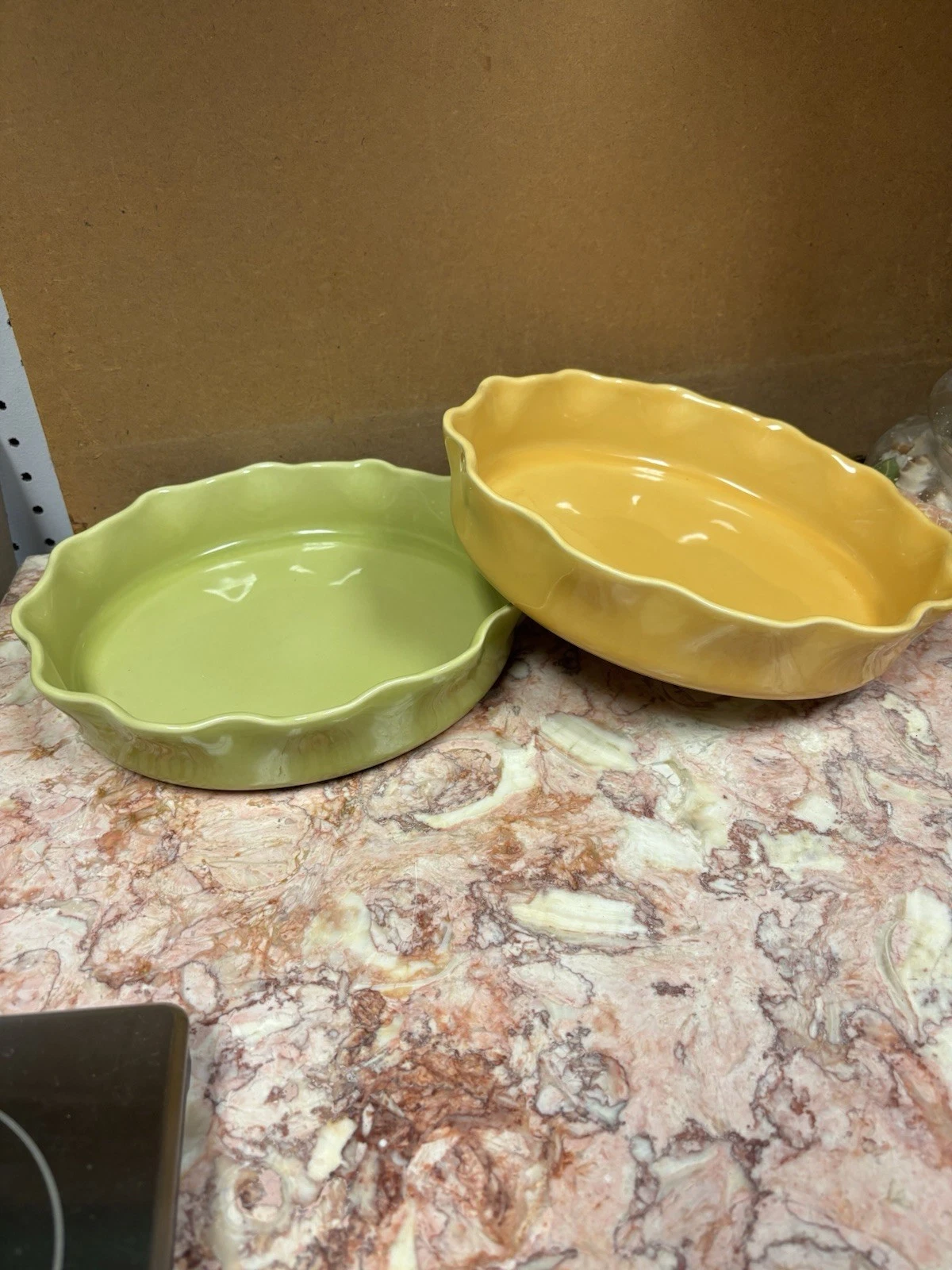 Artimino Stoneware Pie Dishes Set of 2 Yellow & Green 10" Microwave Safe
Opens in a new window or ta