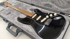 Fender FSR American Ultra Stratocaster Black Made in USA 2022 Electric Guitar