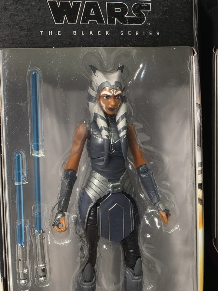 Juego de 2 figuras de Ahsoka Tano Rebels & The Clone Wars de Star Wars la serie negra Foto 2 de 4