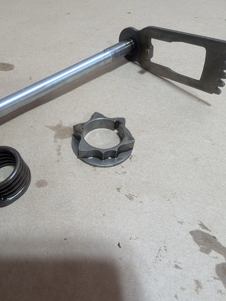 1985 - 1988 Suzuki LT230 Engine Gear Shift Shaft 25510-25C00 - Image 3 of 4