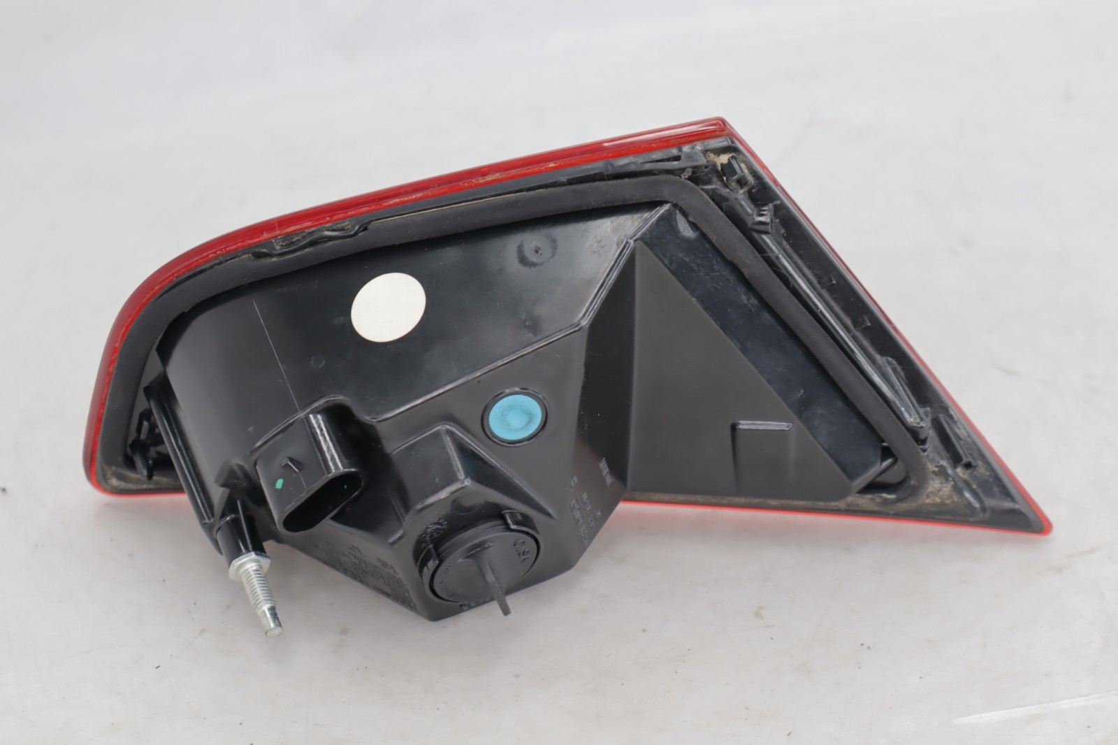 ✅ 2014-2019 MASERATI GHIBLI SQ4 REAR RIGHT PASSENGER SIDE INNER TAIL LIGHT OEM