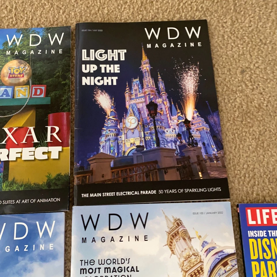 Lot of 10 WDW Magazines 2021, 2022 + Life Inside Disney Parks Magazine - Image 3 of 4
