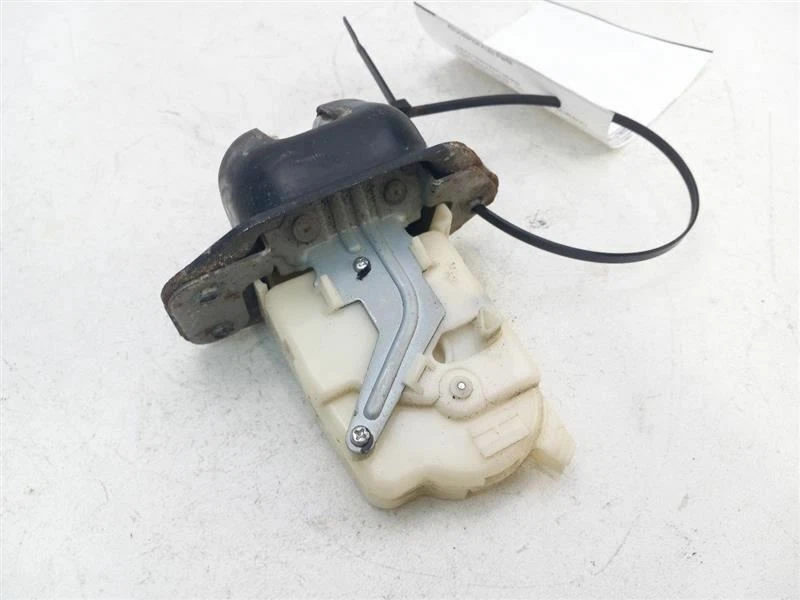 Nissan Murano 2009 cierre de puerta trasera Foto 2 de 4