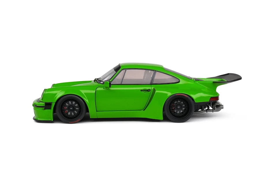 Solido 1/18 2022 Porsche 911 KS-R Green S1810502 - Image 2 of 4