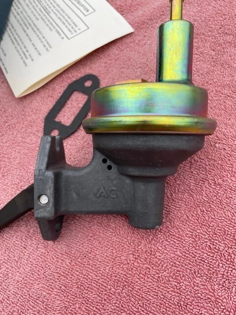 Cadillac DeVille Calais 75 Fleetwood 1968 nuevo en stock bomba de combustible #6417113 tipo aire acondicionado 40443 Foto 2 de 4