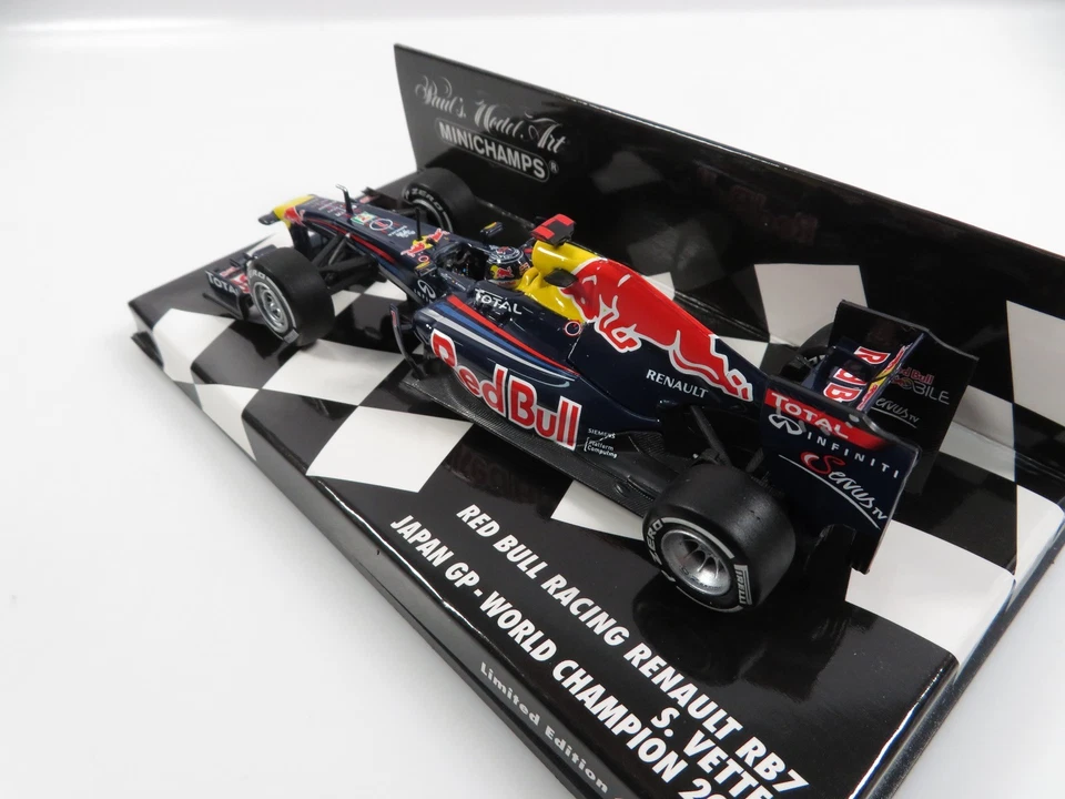 1:43 Minichamps 410110301 Renault RB7 Red Bull S. Vettel Japan GP WC 2011 - Bild 3 von 4
