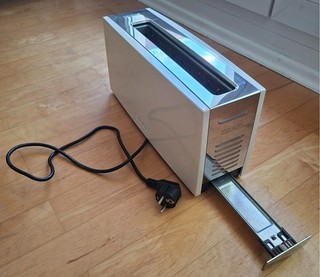 GRAEF Langschlitztoaster TO91 Weiß Edelstahl mit Edelstahlkrümelschublade