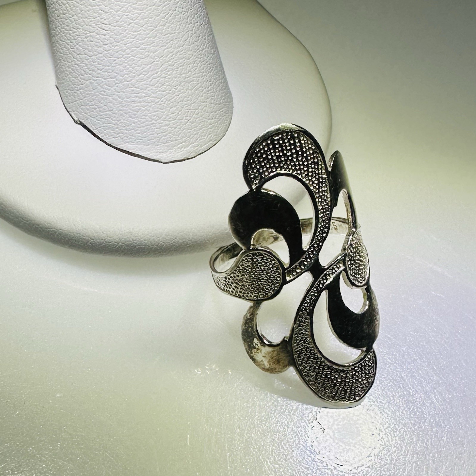 Sterling Silver Modernist Scrollwork Statement Ri… - image 5