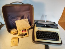 DDR Machine à Écrire de Voyage ERIKA 42 Bureau Réception Secrétaire Um 1960