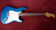Fender Squier  Stratocaster Electric Guitar Lake Placid Blue