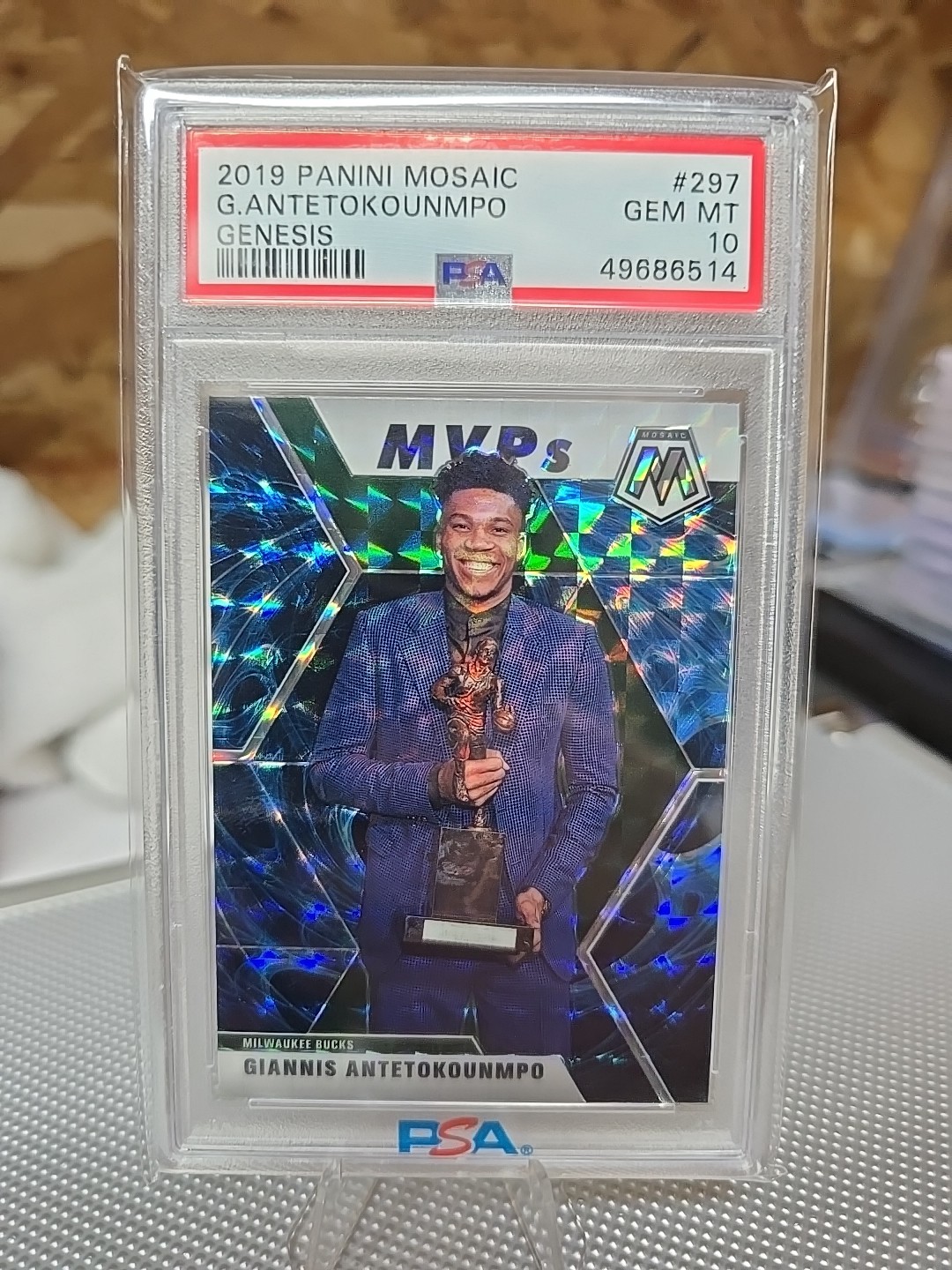2019-20 Mosaic Giannis Antetokounmpo #297 MVPs Genesis Prizm PSA 10 Gem Mint SP