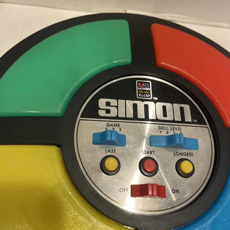 De colección 1978 Milton Bradley MB Simon Says Game OG Foto 2 de 4