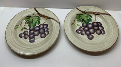 tabletops unlimited vintage grape set 2 dinner plates 11 inch