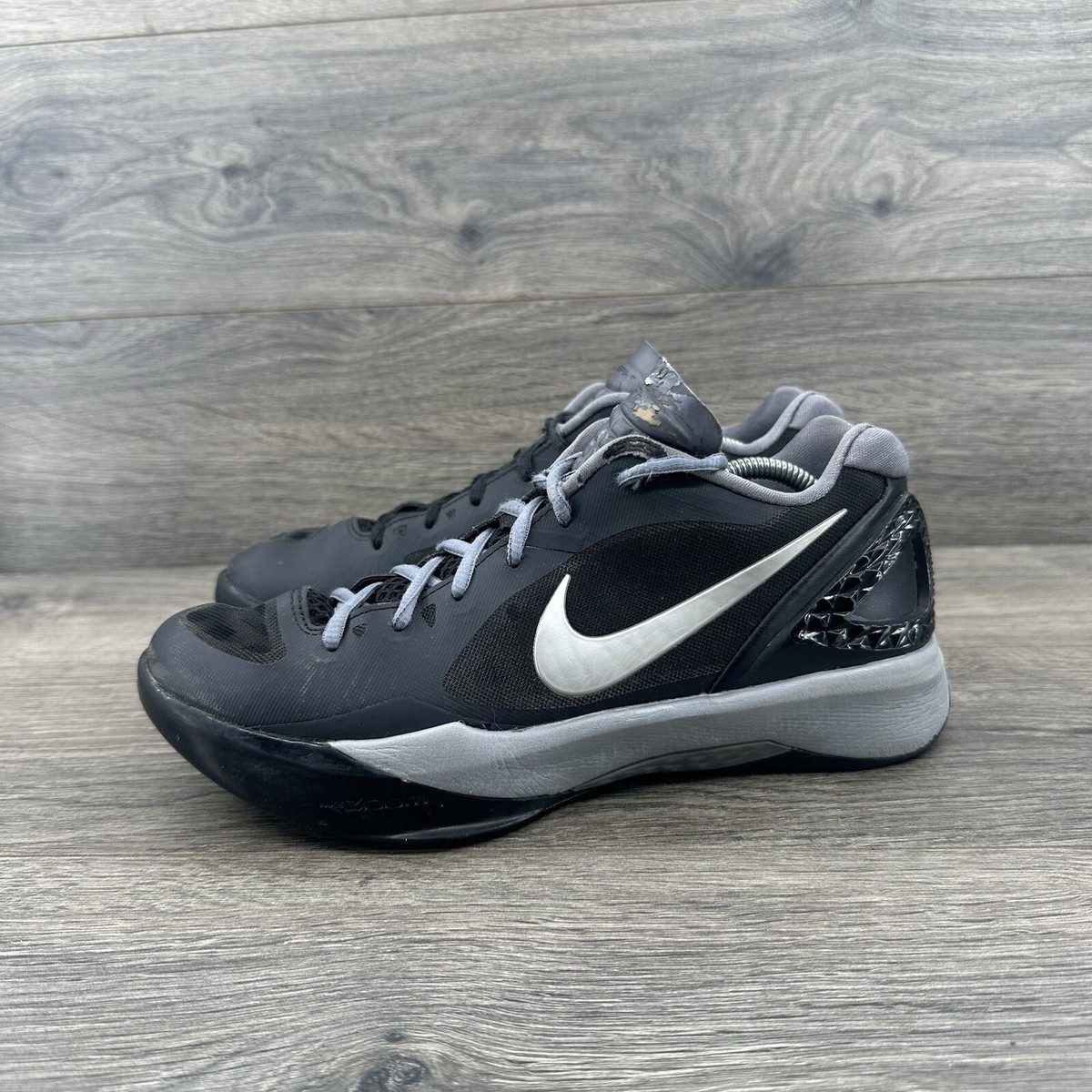 nike volley zoom hyperspike volleyball shoes