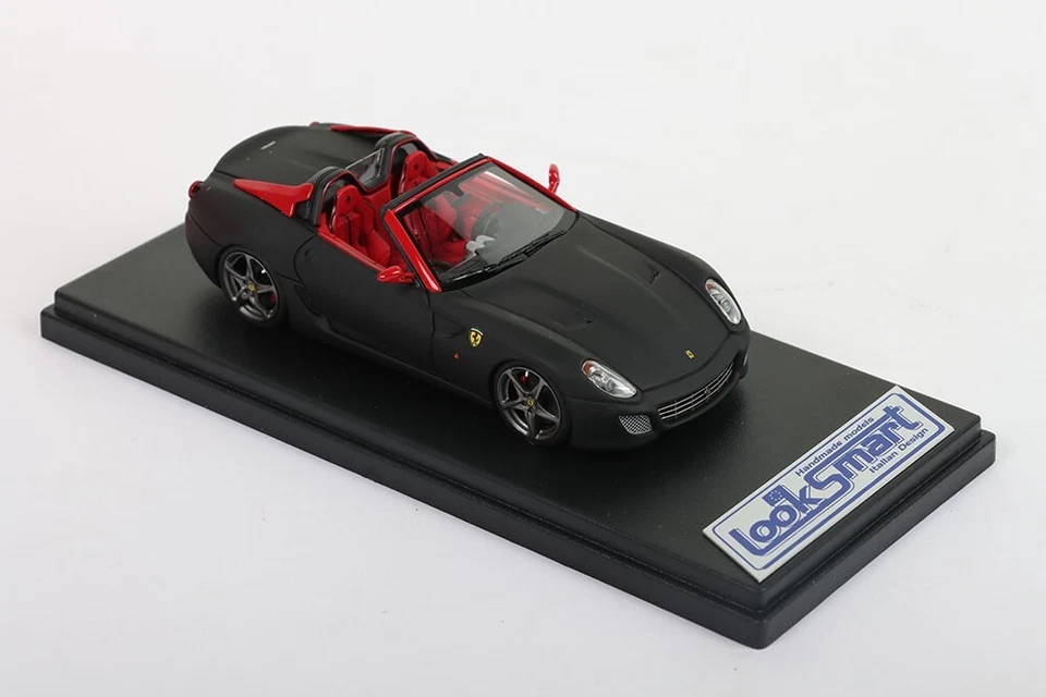 LookSmart Models FERRARI SA APERTA Matt Black/Red Limited Edition 50 1:43 LS383F - Image 2 of 4
