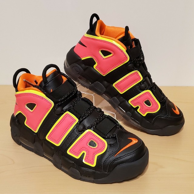 nike uptempo hot punch