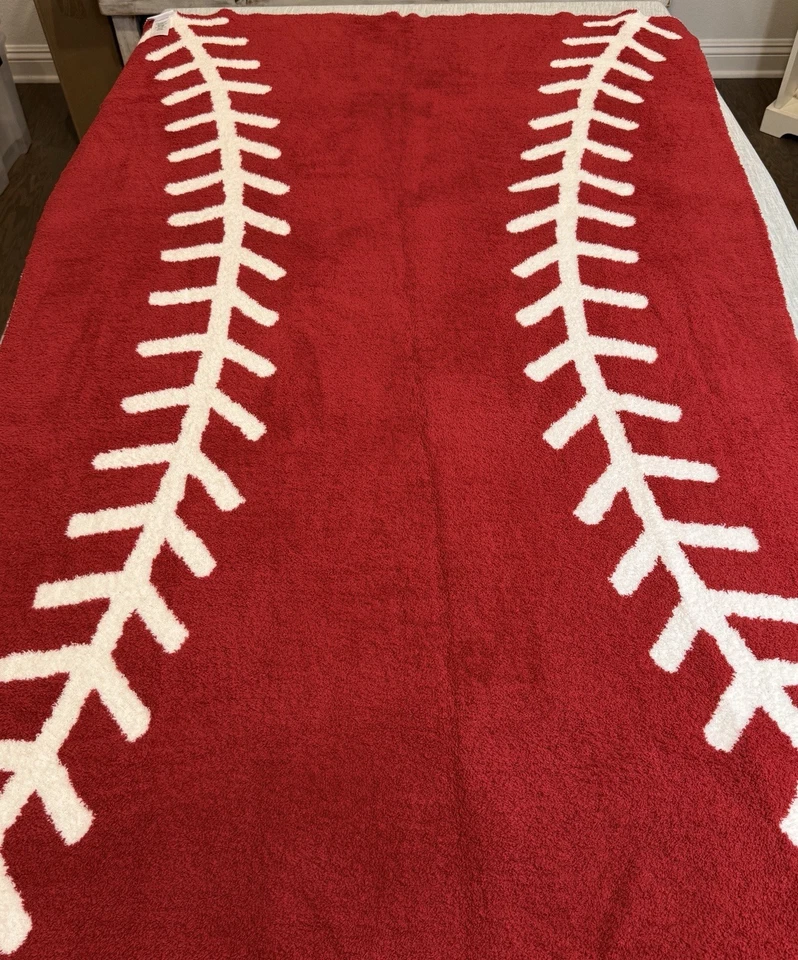 POTTERY BARN KIDS BASEBALL FUZZY THROW BLANKET 40" x 60" SOFT FLEECE COZY SPORTS - Image 2 of 4