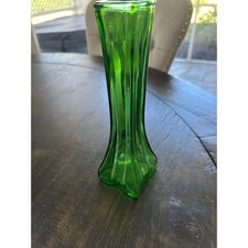 Green Glass Bud Vase Square Base Trumpet Top Elegant Home Decor Europa EUC