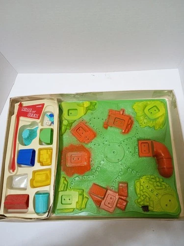 VTG Hide n Seek Vintage Board Game 1967 Ideal Toy Corp Complete *RARE*