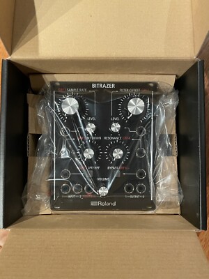 鍵盤楽器 Roland BITRAZER Modular Crusher Roland AIRA BITRAZER (New) Modular Crusher Effect - Eurorack