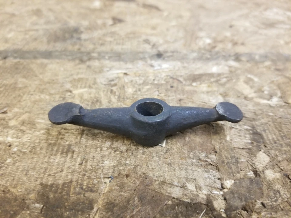 Abrazaderas colector de admisión/escape original Ford modelo T Foto 2 de 4