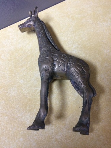 Brass Giraffe 7 1/2 inches tall - Picture 7 of 9