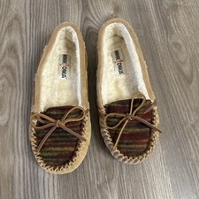Minnetonka Shoes Moccasins Brown Suede Faux Fur Lined Slippers Size 7