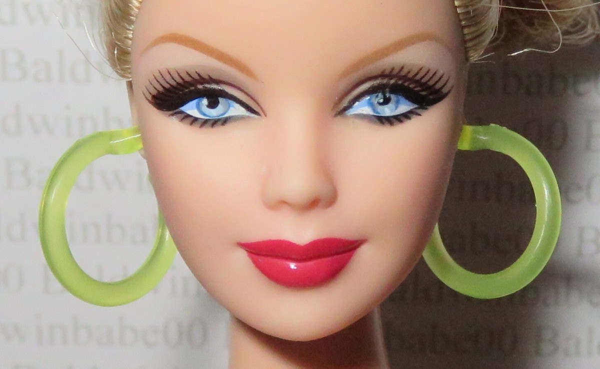 JEWELRY ONLY~ BMR1959 BRIGHT YELLOW-GREEN LARGE HOOP DOLL EARRINGS