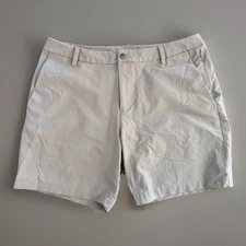 LULULEMON Men’s Sz 36 Commission Classic Fit Shorts 7" Warpstreme Khaki Preppy