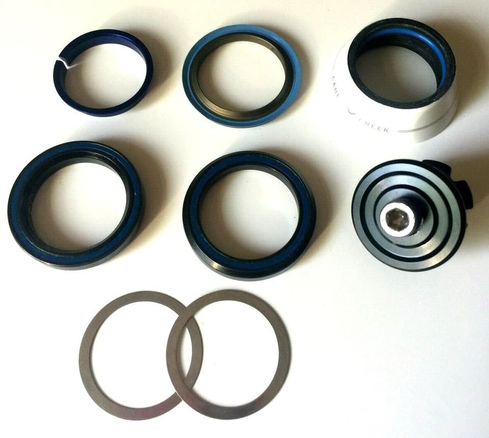 White Cane Creek Auriculares Integrados Serie 40 Rodamientos Sellados 15mm Carbono Foto 2 de 4