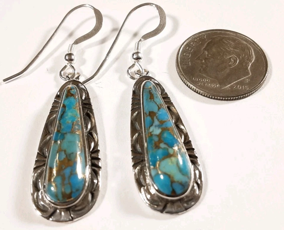 925 STERLING ETCHED DESIGNS MATRIX TURQUOISE 1 3/4" X 1/2" HOOK EARRINGS 6.5g - Image 3 of 4