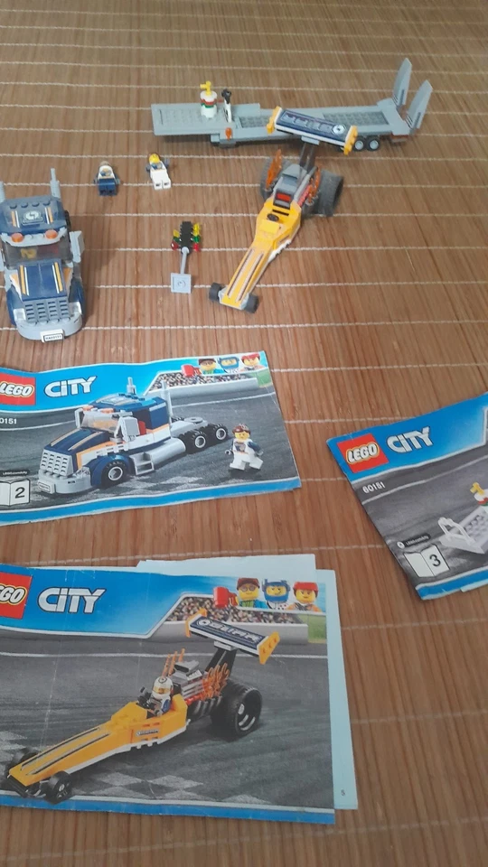 LEGO City 60151 Dragster Transporter, photo 1 sur 2