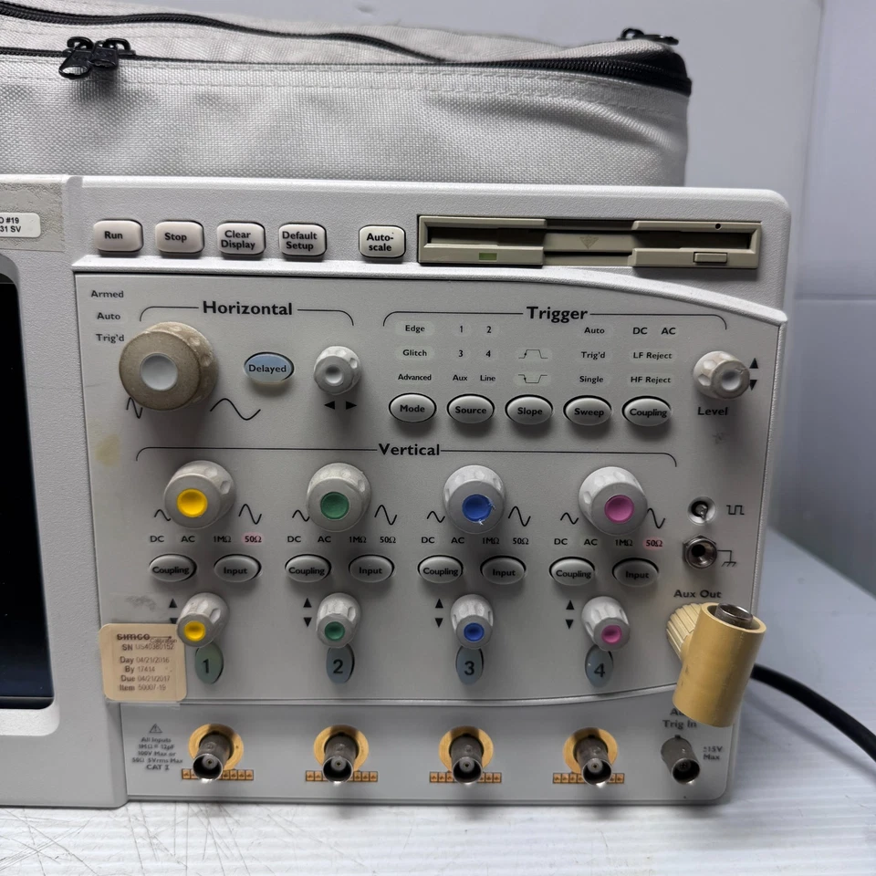 Agilent Infiniium 54835A 1GHz 4-Ch Oscilloscope 4 GSa/s / 2 GSa/s per Channel - Image 3 of 4