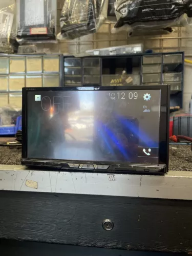 Pioneer AVH-W4500NEX Double DIN 7-inch Touchscreen In-Dash Multimedia