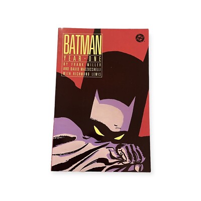 Batman Year One TPB 1988 Frank Miller 1st Edition DC Comics Graphic Novel