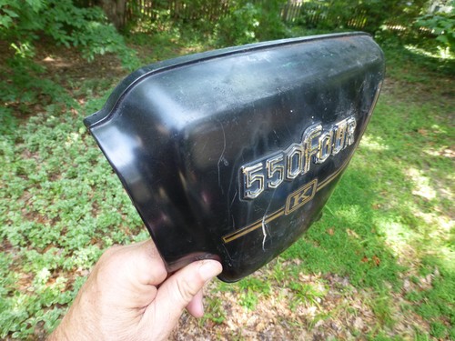 Honda 550 FOUR Black LEFT Side Cover Battery Cover CB550K 83700-404 - Picture 5 of 8
