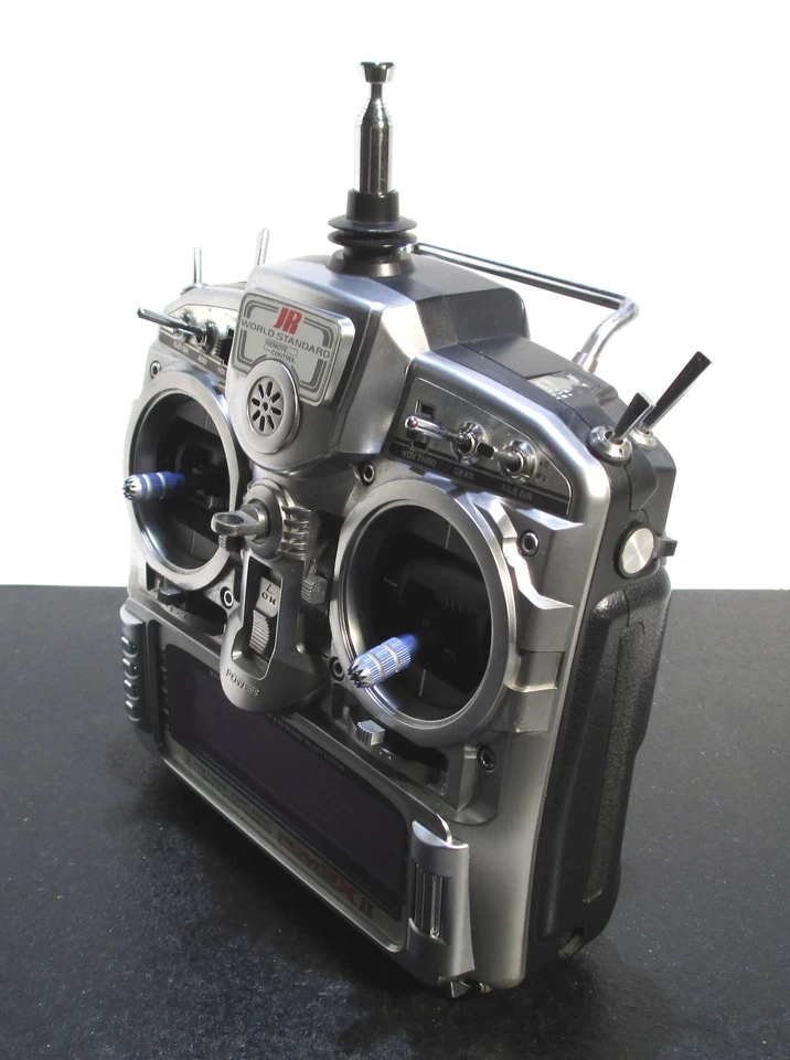 JR PCM9XII 9-channel 72MHz Transmitter, Receiver, Synthesizer Module Set Used - Image 4 of 4